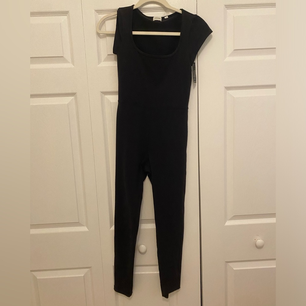 Aritzia Full Length Scoop Neck Jumpsuit